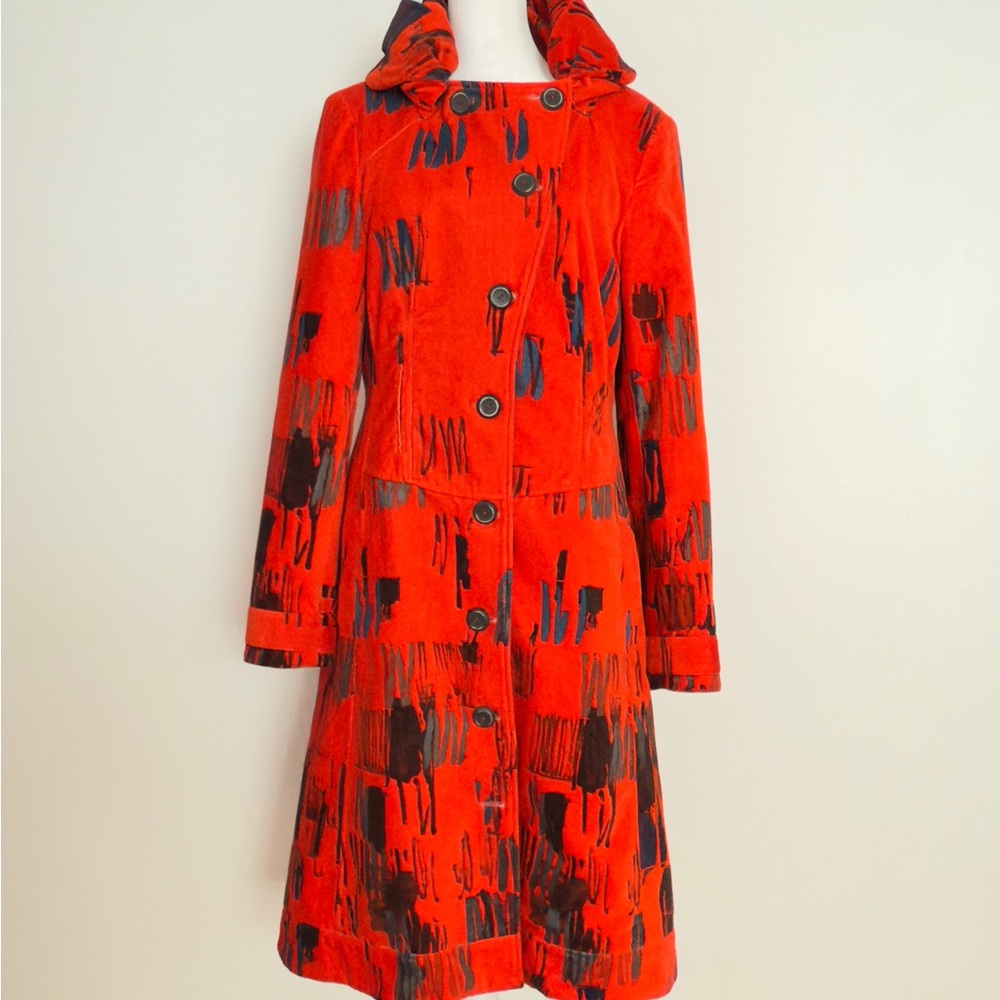 Aventures des Toiles Red and Black Coat